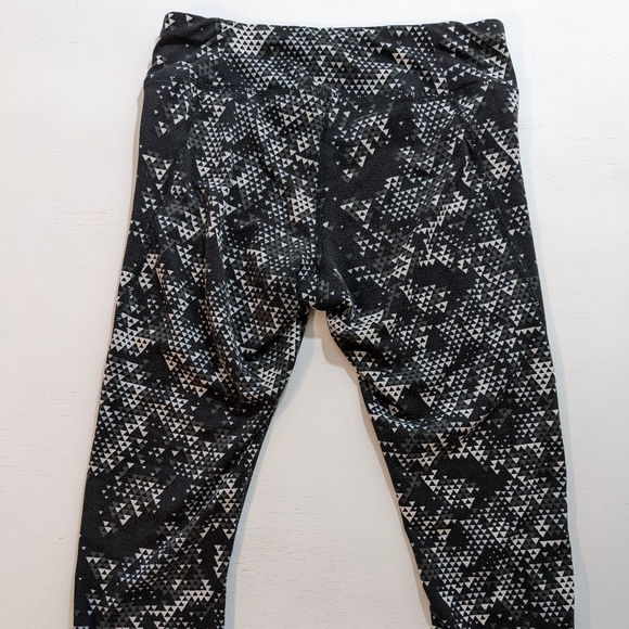 The North Face FlashDry Mid Rise Crop Activewear Leggings Womens Size Small S - Picture 2 of 4